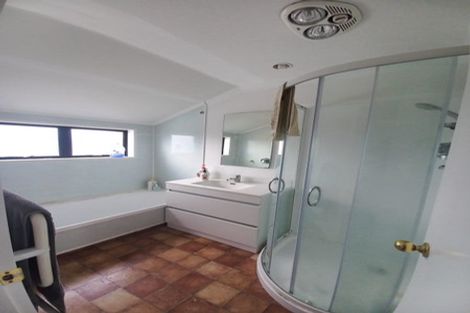 Photo of property in 11 Gladstone Grove, Richmond Heights, Taupo, 3330