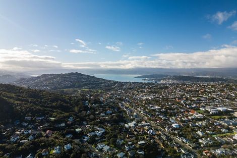 Photo of property in 12 Alanbrooke Place, Karori, Wellington, 6012