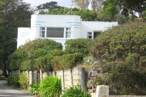 Photo of property in 16 Streatlam Crescent, Strathmore Park, Wellington, 6022