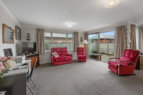 Photo of property in 1a Dryden Street, Mosgiel, 9024