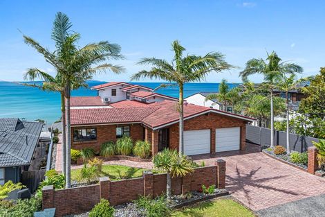 Photo of property in 8 Durness Place, Red Beach, 0932