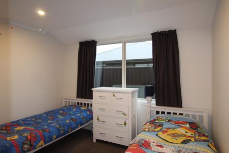 Photo of property in 11 Phoenix Place, Cromwell, 9310