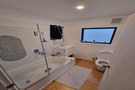 Photo of property in 3/125a Birkdale Road, Birkdale, Auckland, 0626