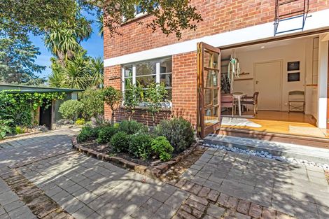 Photo of property in 75 Kahu Road, Fendalton, Christchurch, 8041