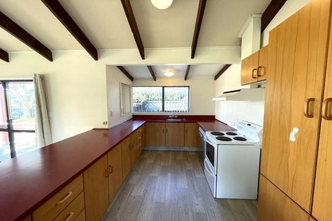 Photo of property in 15a Jeffares Place, Taradale, Napier, 4112