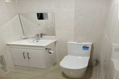 Photo of property in 232 Botany Road, Golflands, Auckland, 2013