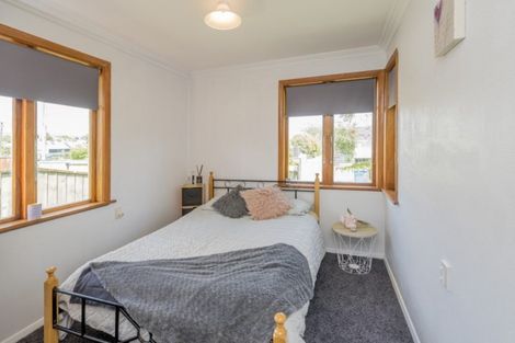 Photo of property in 10 Read Street, Levin, 5510