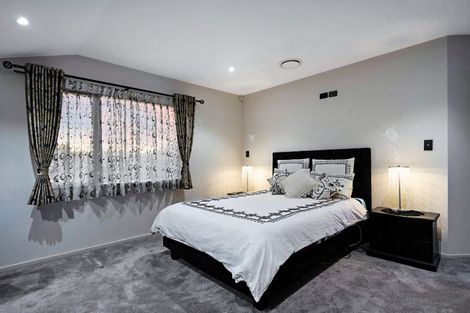 Photo of property in 31a Coniston Avenue, Te Atatu South, Auckland, 0610