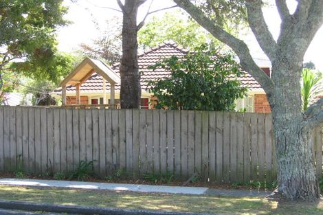 Photo of property in 139 Seabrook Avenue, New Lynn, Auckland, 0600