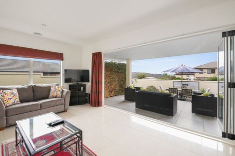 Photo of property in 96 Basley Road, Owhata, Rotorua, 3010