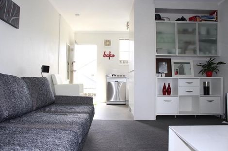 Photo of property in 6/69a Landscape Road, Mount Eden, Auckland, 1024