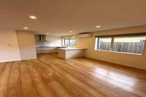 Photo of property in 61b Settlement Road, Papakura, 2110