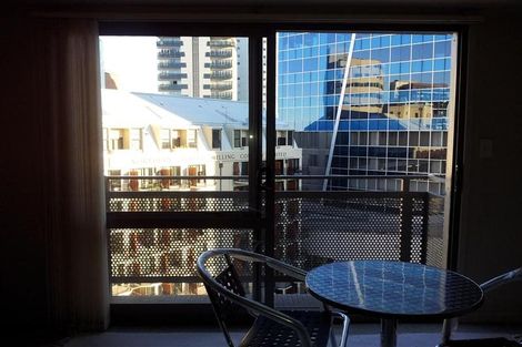 Photo of property in 1 Emily Place, Bellevue, Tauranga, 3110