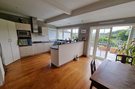 Photo of property in 90 Nottingham Street, Karori, Wellington, 6012