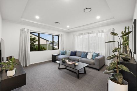 Photo of property in 15 Chelsea Drive, Taradale, Napier, 4112