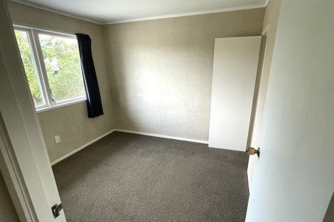 Photo of property in 41 Vina Place, Massey, Auckland, 0614