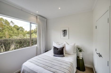 Photo of property in 6 Burbury Ridge, Havelock North, 4130