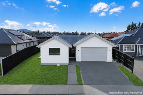 Photo of property in 3 Cam Mill Place, Rangiora, 7400