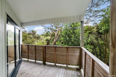 Photo of property in 43b Island Bay Road, Beach Haven, Auckland, 0626