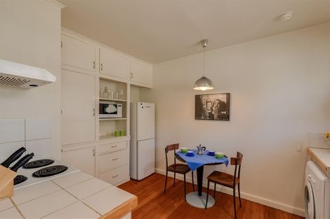 Photo of property in 2/116 Holly Road, St Albans, Christchurch, 8014