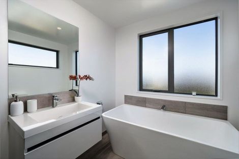 Photo of property in 13 Franco Road, Halswell, Christchurch, 8025