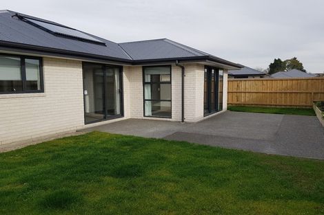 Photo of property in 17 Tutton (pvt) Mews, Rangiora, 7400