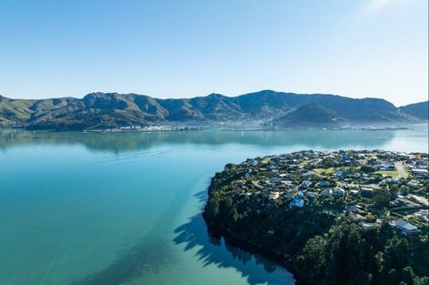 Photo of property in 276 Marine Drive, Charteris Bay, Governors Bay, 8971