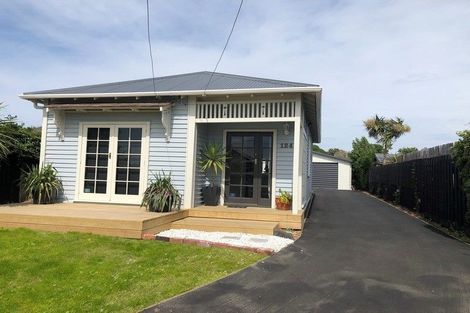 Photo of property in 124 Oram Avenue, New Brighton, Christchurch, 8061