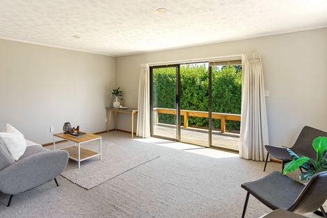 Photo of property in 71 Elizabeth Street, Waikanae, 5036
