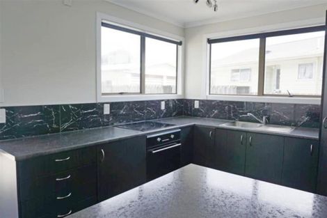 Photo of property in 21 Poutini Place, Manurewa, Auckland, 2102