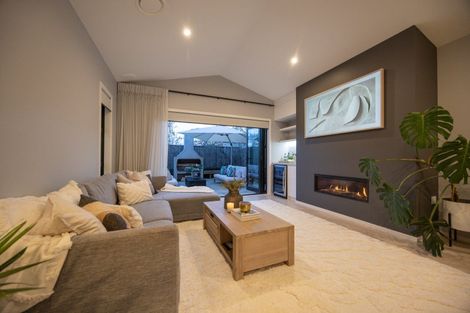 Photo of property in 110a Fitzroy Street, Terrace End, Palmerston North, 4410