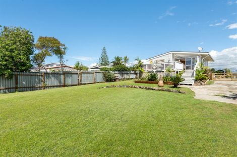 Photo of property in 41 Simpson Road, Papamoa Beach, Papamoa, 3118