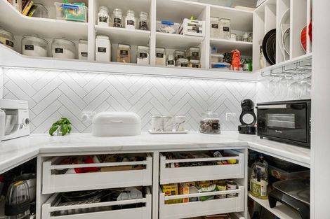 Photo of property in 17 Manatu Close, Whangamata, 3691