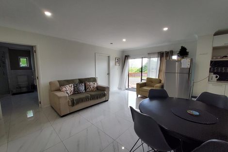 Photo of property in 17 Paulownia Place, Totara Heights, Auckland, 2105