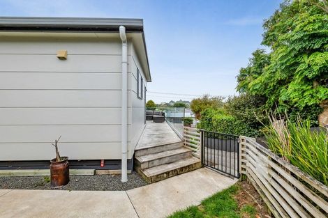 Photo of property in 1a Gordon Street, Glen Avon, New Plymouth, 4312