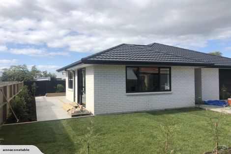 Photo of property in 30 Queenwood Road, Levin, 5510