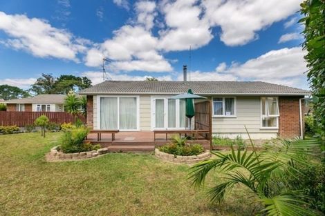 Photo of property in 61 Oreil Avenue, West Harbour, Auckland, 0618
