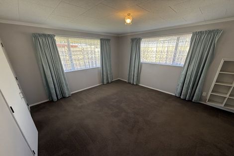 Photo of property in 340 Wellington Road, Wainuiomata, Lower Hutt, 5014