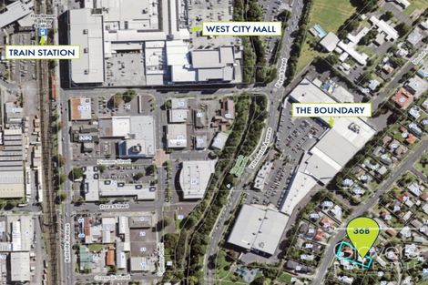 Photo of property in 2/36 Newington Road, Henderson, Auckland, 0612