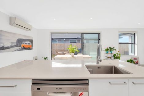 Photo of property in 19 Stevenson Drive, Papamoa, 3118