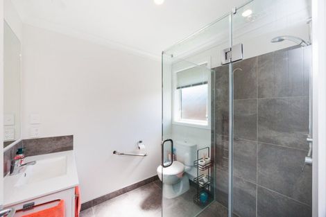 Photo of property in 15 Serenity Crescent, Kelvin Grove, Palmerston North, 4414