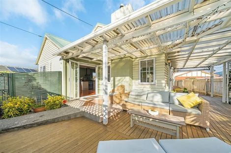 Photo of property in 33 Milton Street, Trentham, Upper Hutt, 5018