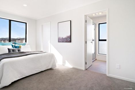 Photo of property in 62 Donegal Park Drive, Flat Bush, Auckland, 2019