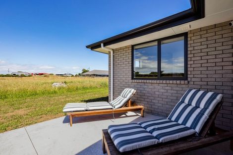 Photo of property in 34 County Drive, Hawera, 4610