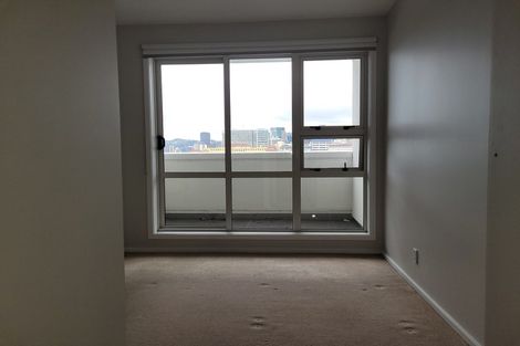 Photo of property in Stadium Garden Flats, 315/107 Thorndon Quay, Pipitea, Wellington, 6011