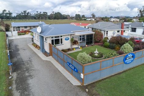 Photo of property in Blue Bell Motel, 48 Russell Street, Foxton, 4814