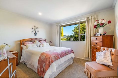 Photo of property in 19 De Castro Drive, Blenheim, 7201