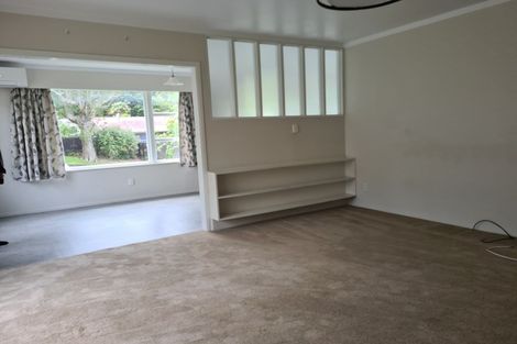 Photo of property in 2/46 Scenic Drive, Manurewa, Auckland, 2102
