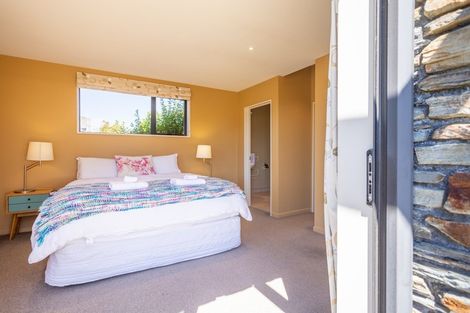 Photo of property in Heritage Village, 9 Villa Lane, Wanaka, 9382