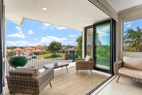 Photo of property in 107 Alec Craig Way, Gulf Harbour, Whangaparaoa, 0930